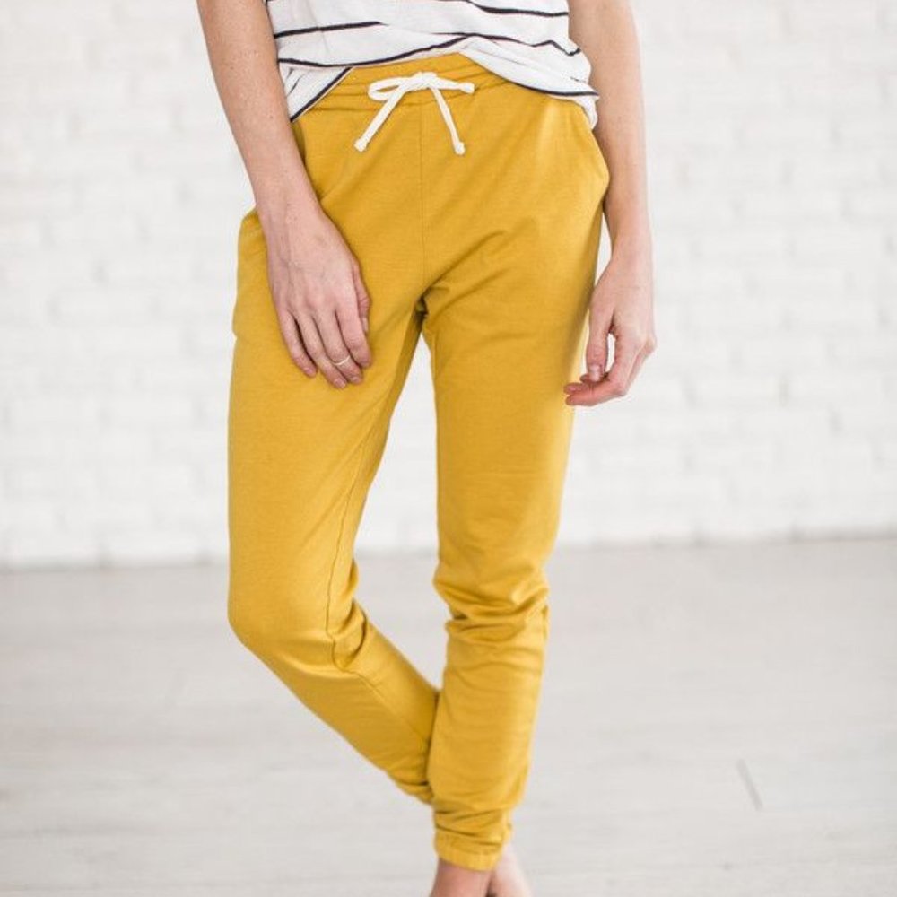 Mustard Joggers Loungers Ampersand Avenue in a (3xl)